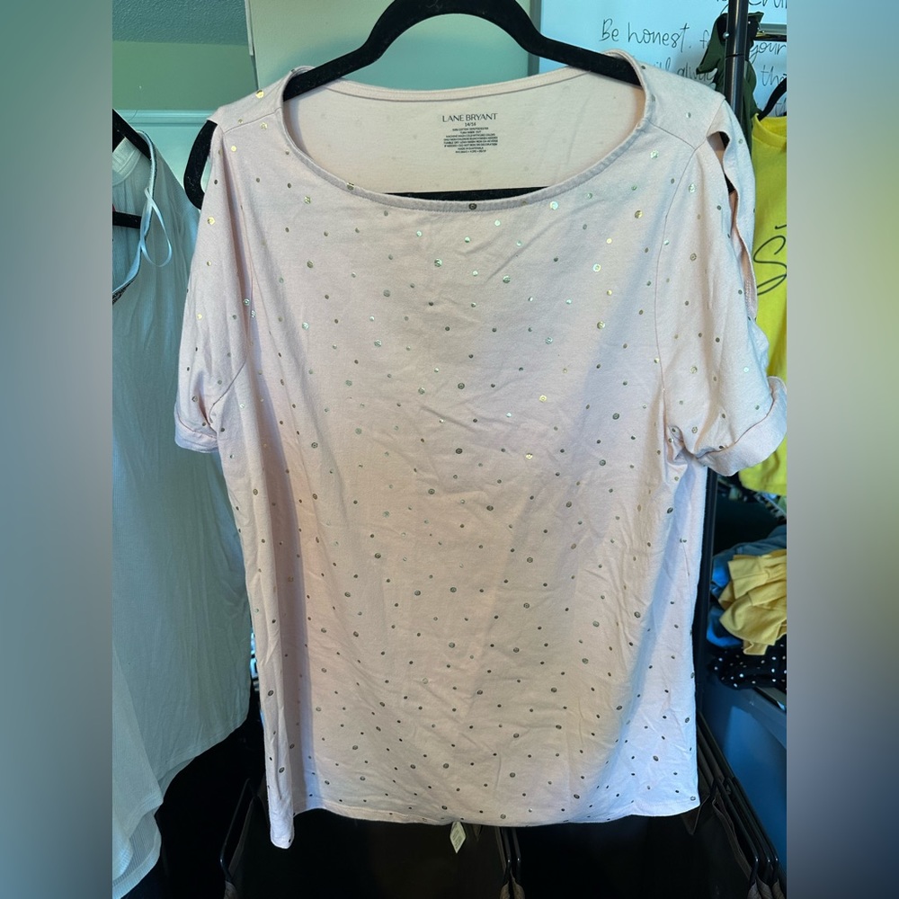 Pink short sleeve shirt